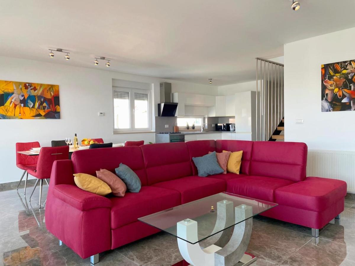 Seascape Deluxe Residence Пьешчана-Увала Экстерьер фото