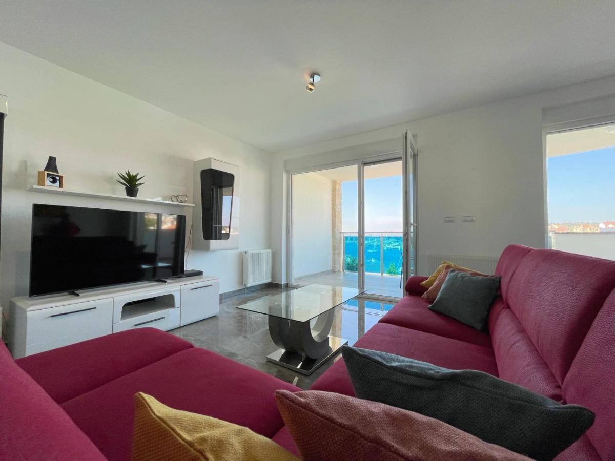 Seascape Deluxe Residence Пьешчана-Увала Экстерьер фото